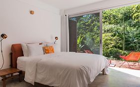 Aparthotel Casa De Piedra